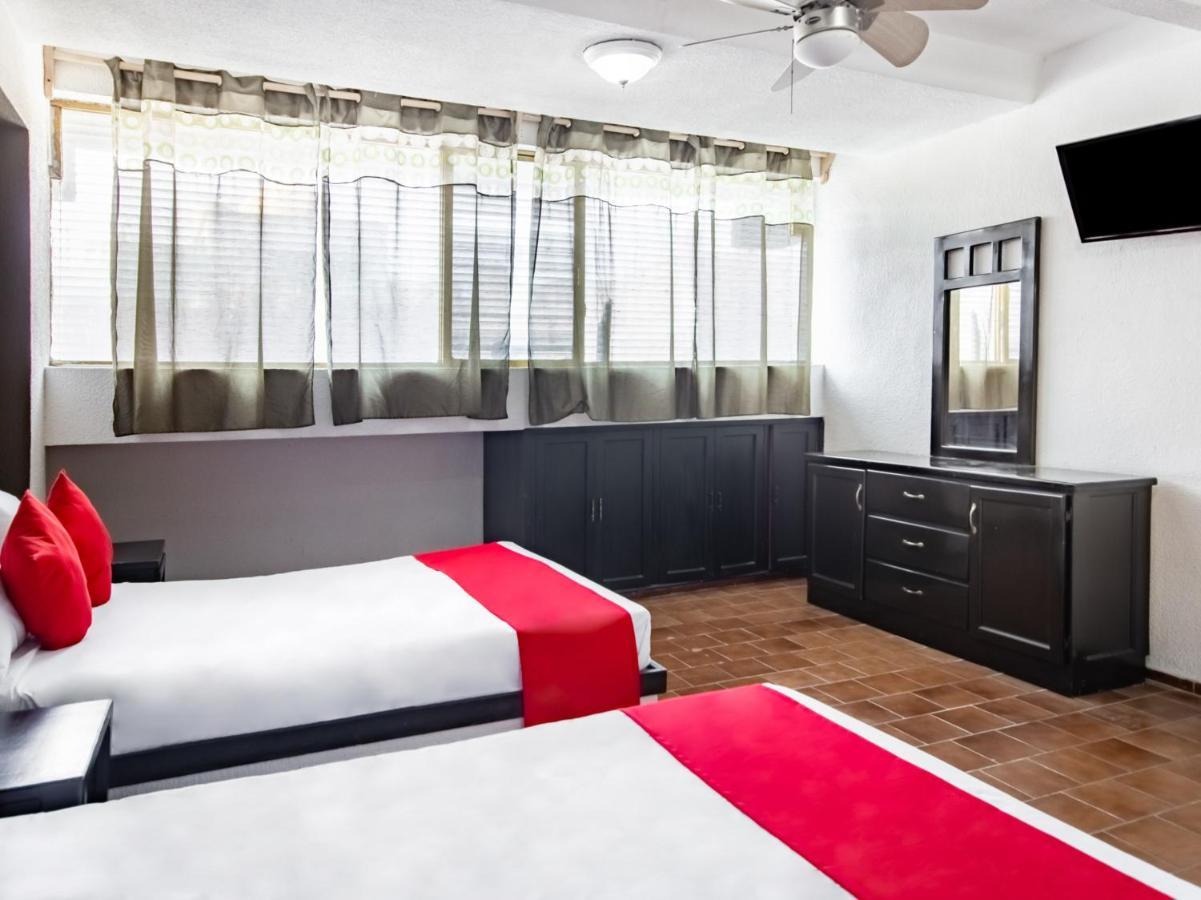 Hotel Halley Леон Екстер'єр фото