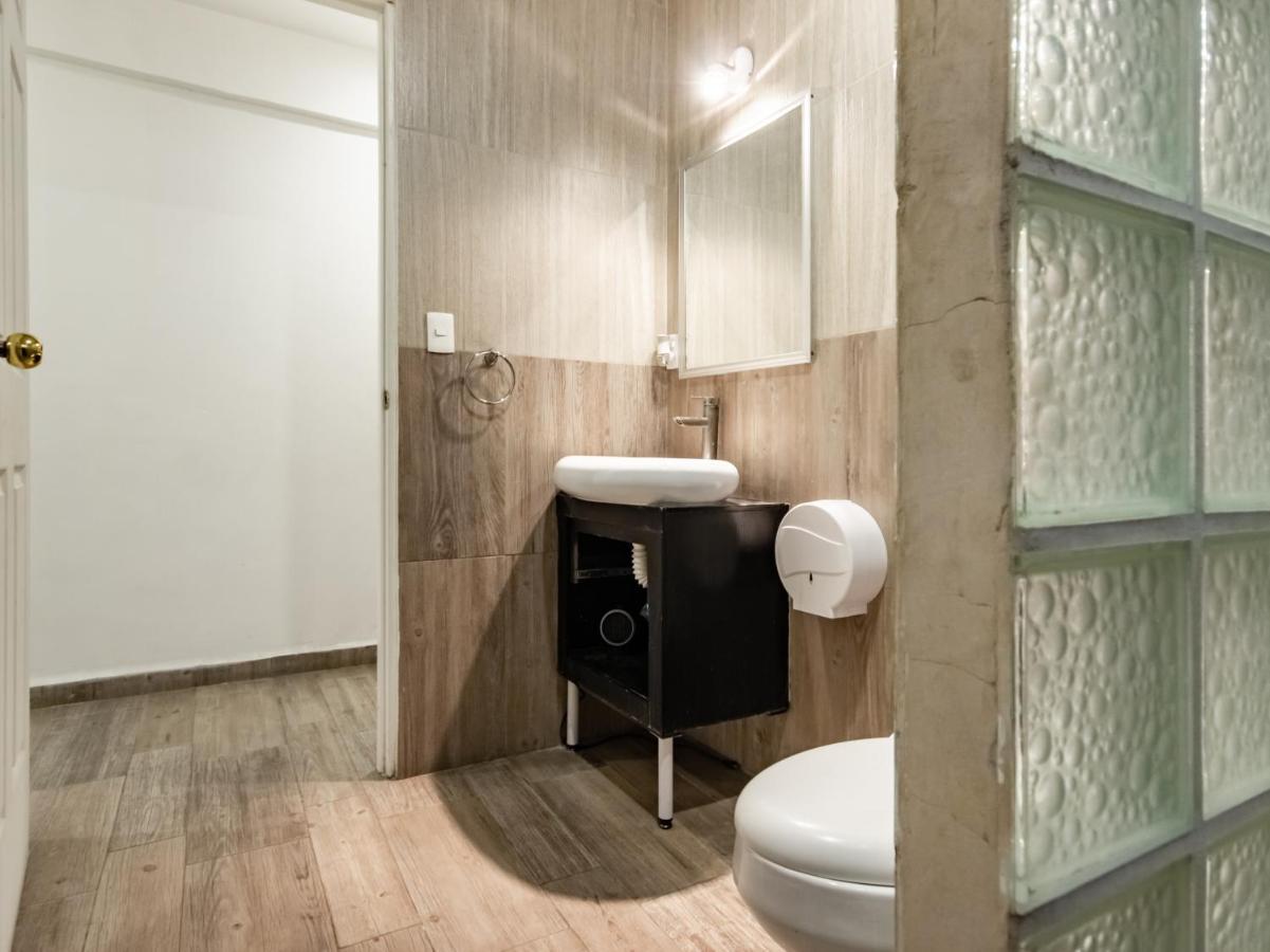 Hotel Halley Леон Екстер'єр фото